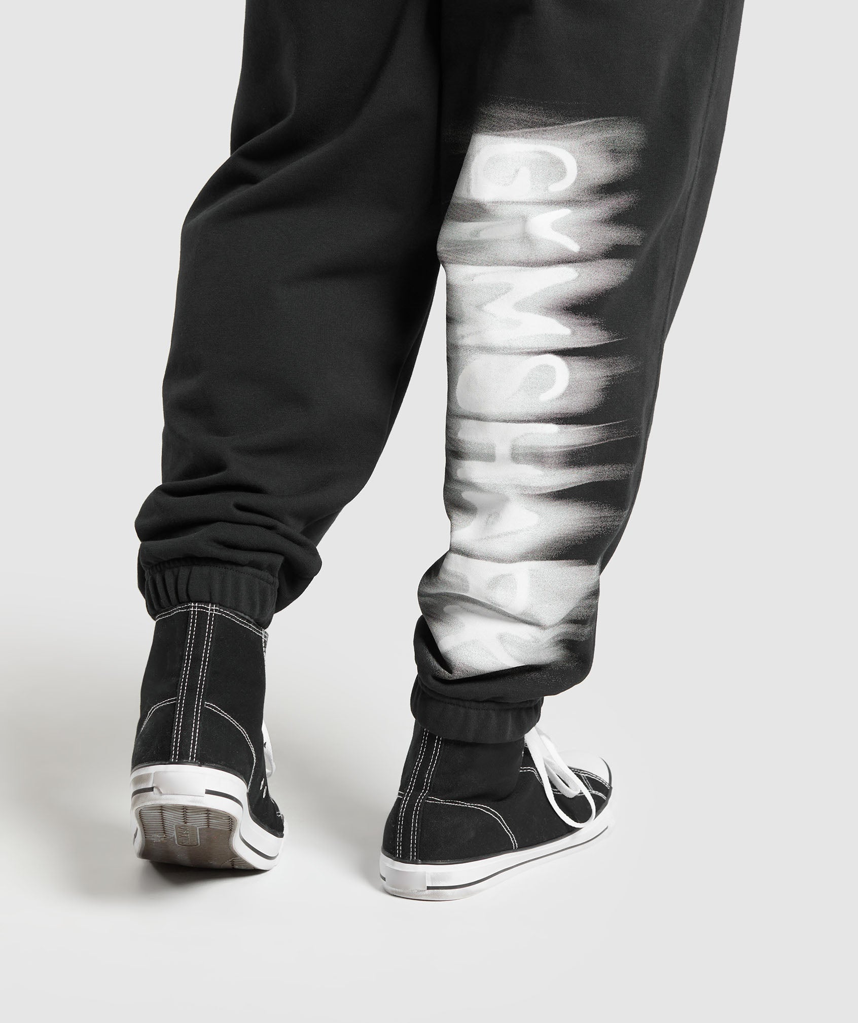 Chalk Joggers Black - Image 7