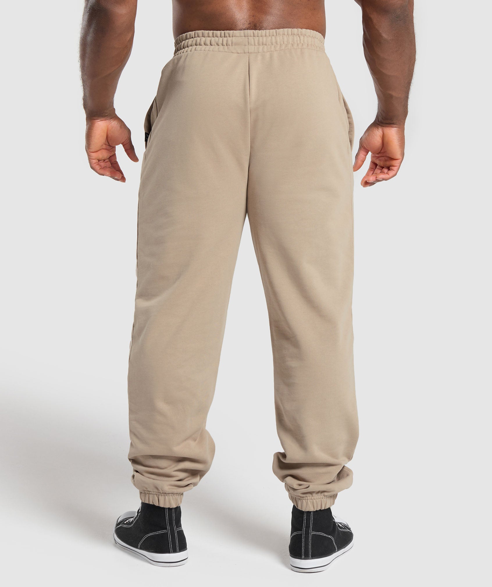 Trophy Graphic Joggers Cement Brown - immagine 3