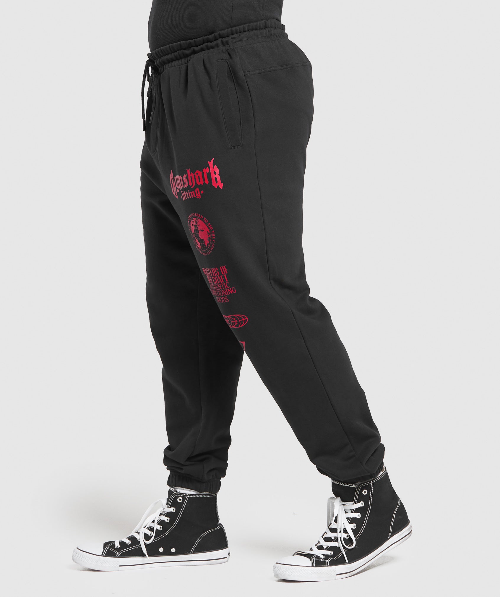 Global Lifting Oversized Essential Joggers Black/Conditioning Red - immagine 3