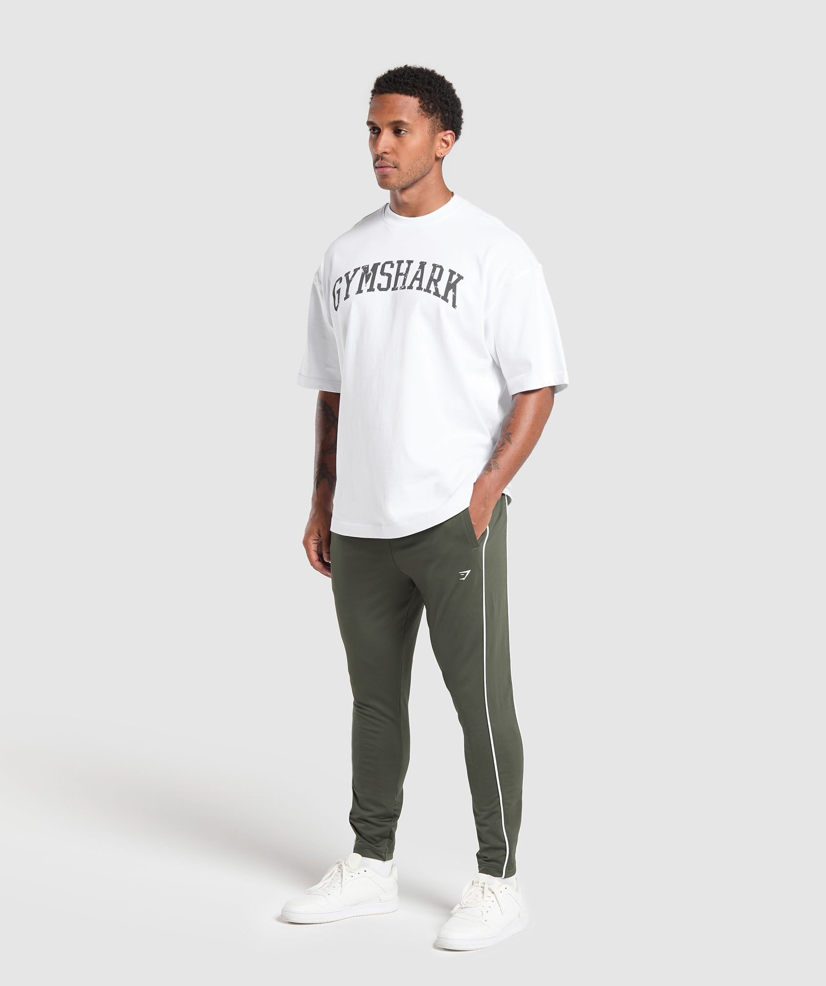 Recess Joggers Strength Green - Image 4