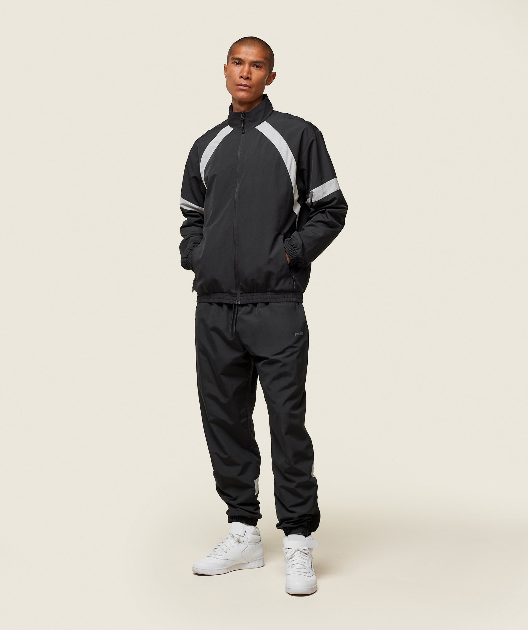 everywear Coach Track Pant Black/Tame Grey - Image 4
